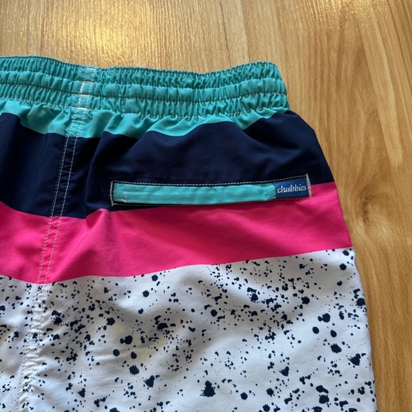 Chubbies Men’s Board Shorts Swim Trunks- size Small (5.5” inseam) - Picture 2 of 5